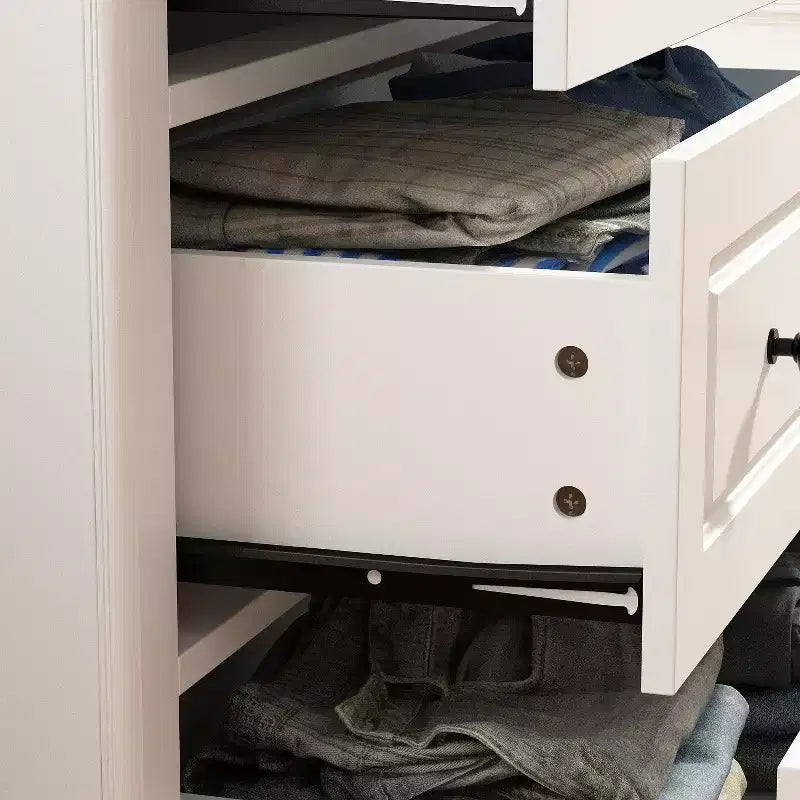 White Classic 6 Drawer Dresser with Sturdy Legs and Metal Handles