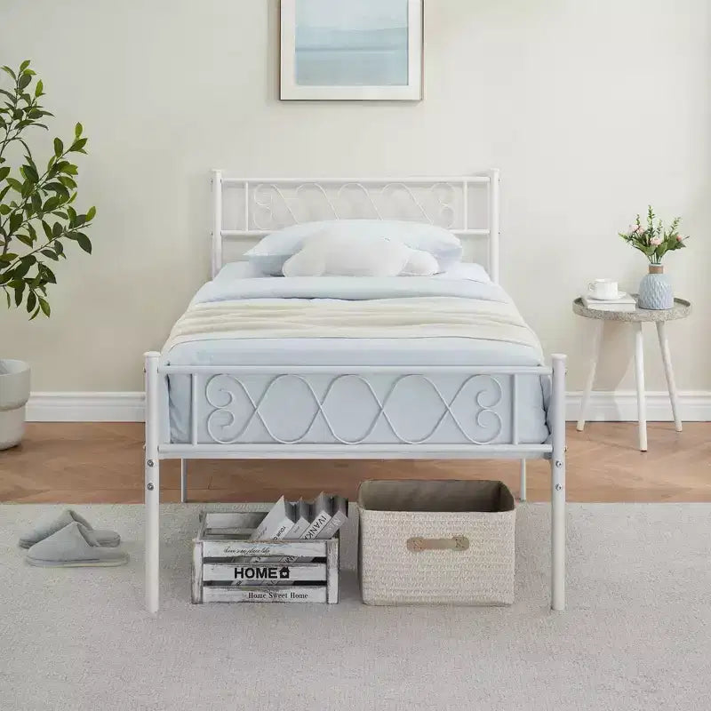Metal Full Size Bed Frame Metal Platform Bed Frame with Headboard and Footboard Classic Bed Frame with Iron-Art Sweet