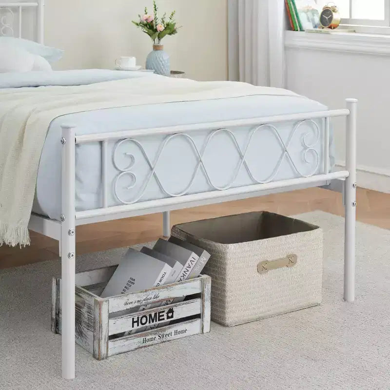 Metal Full Size Bed Frame Metal Platform Bed Frame with Headboard and Footboard Classic Bed Frame with Iron-Art Sweet