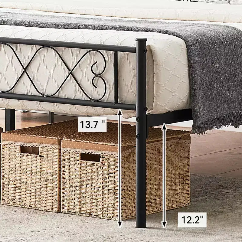 Metal Full Size Bed Frame Metal Platform Bed Frame with Headboard and Footboard Classic Bed Frame with Iron-Art Sweet